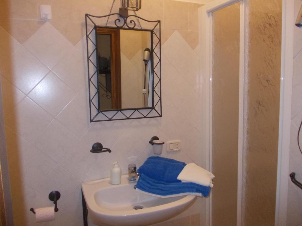 Agriturismo La Valle Degli Ulivi Semproniano Cameră foto
